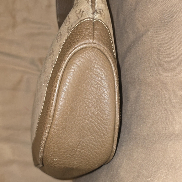 The Dooney & Bourke Signature Hobo Bag - Picture 5 of 10